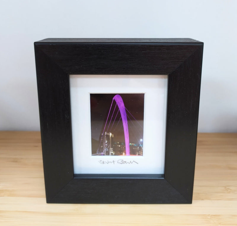 Mini framed print - Squinty Bridge