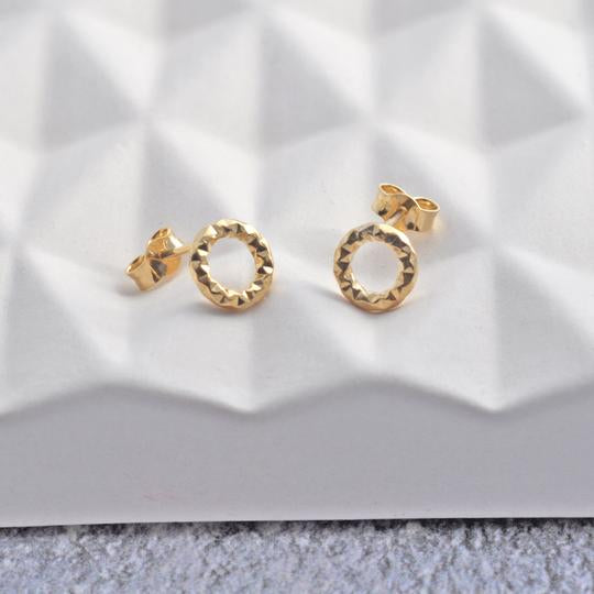 Stud earrings – faceted circle (Sterling Silver or 18ct yellow gold vermeil)
